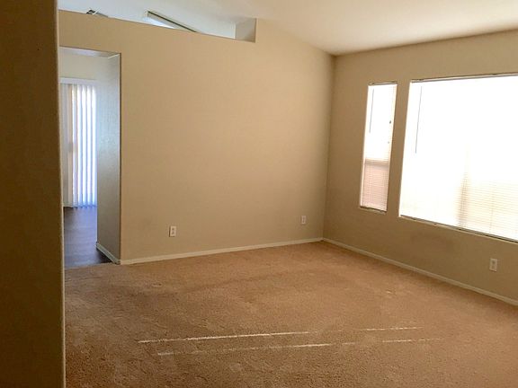 4th image of 7212 Royal Guard Ave