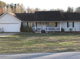 74 Gold Ridge Rd, Dahlonega, GA 30533