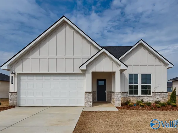 12587 Dale Rd, Athens, AL 35613