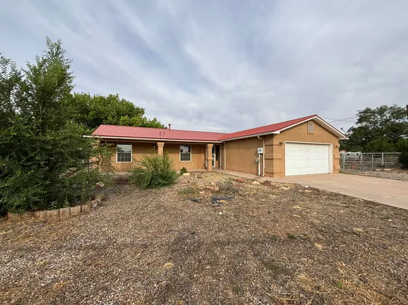 2 Don Juan Dr, Los Lunas, NM 87031