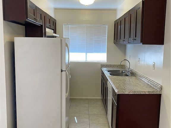 3rd image of 8505 Columbus Ave Unit 315