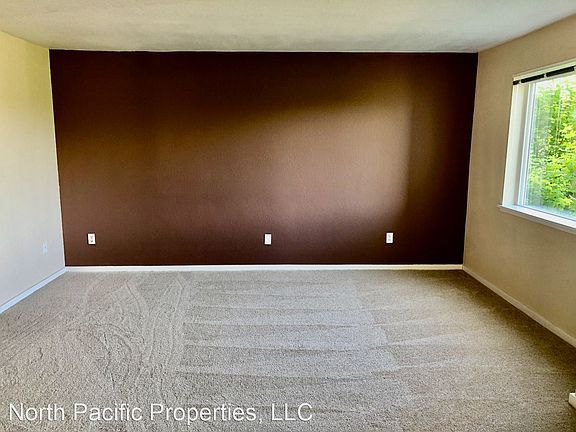 4th image of 3819 130th Ln SE APT E14
