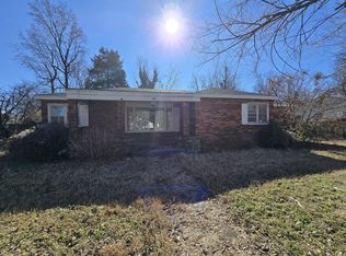 801 Agnes St, Sikeston, MO 63801