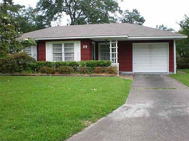 1st image of 39 Bruce Ln