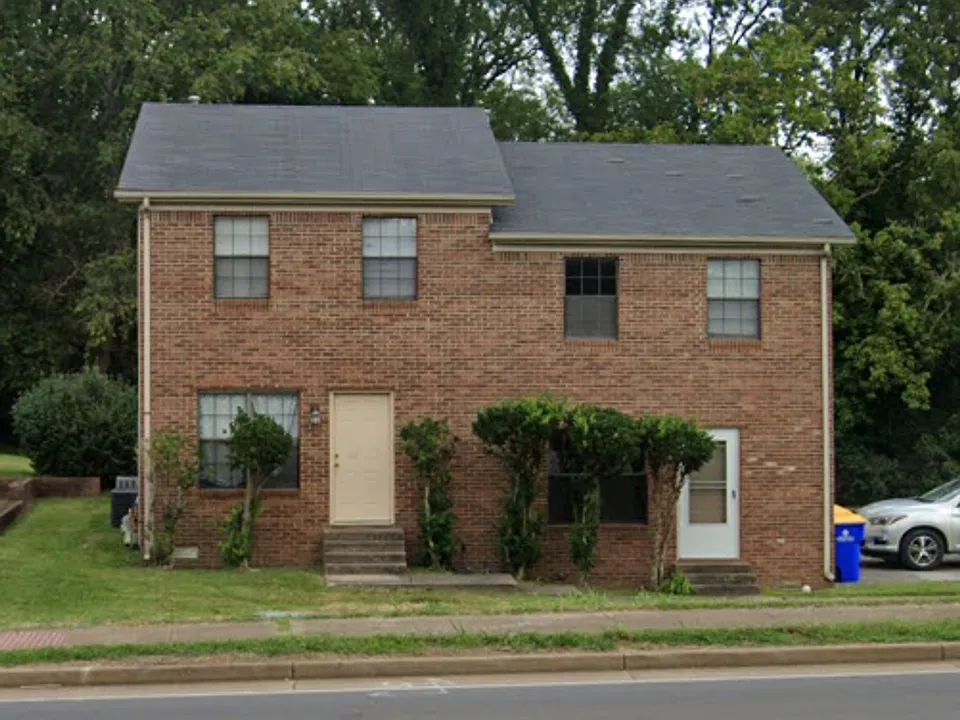 Building Photo 3