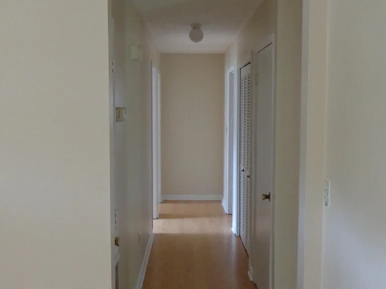 1510 Meeks Rd — Photo 11
