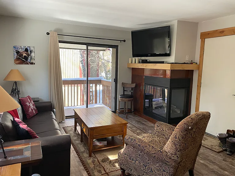 160 Creekside Dr #B13 — Photo 3