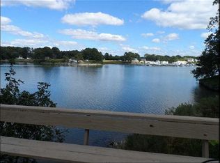 67 Spencer Ln, Weems, VA 22576