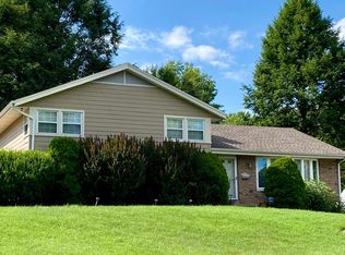 320 S Park Rd, Wyomissing, PA 19610