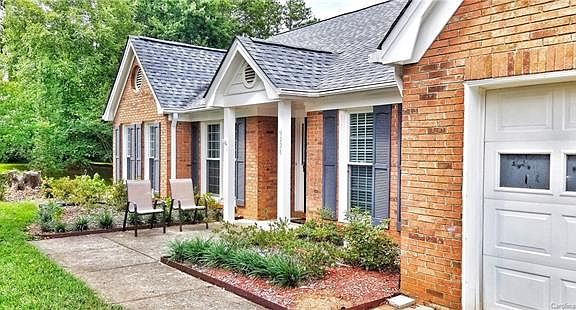 4th image of 9228 Plashet Ln