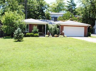 2384 Valley Vista Rd, Louisville, KY 40205