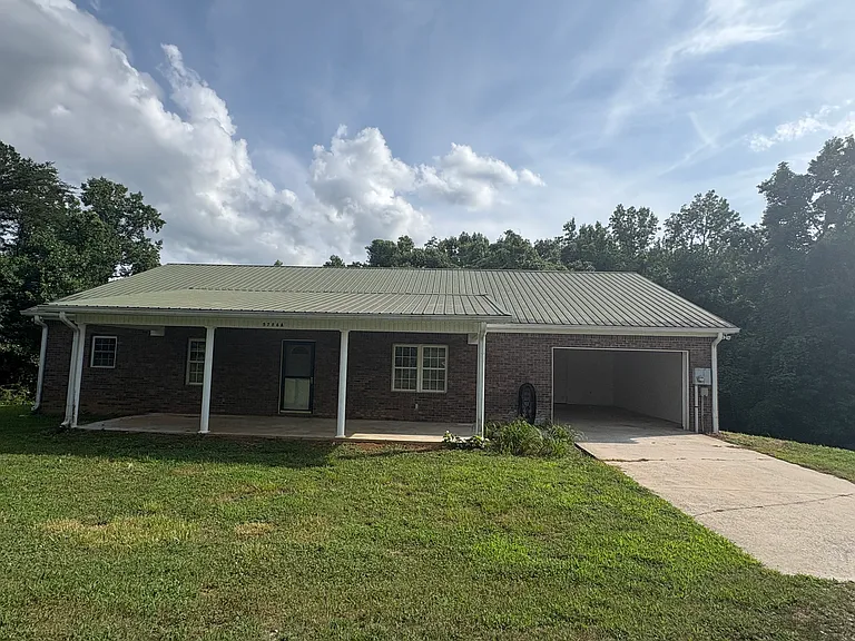 5786 Kanaday Rd — Photo 1