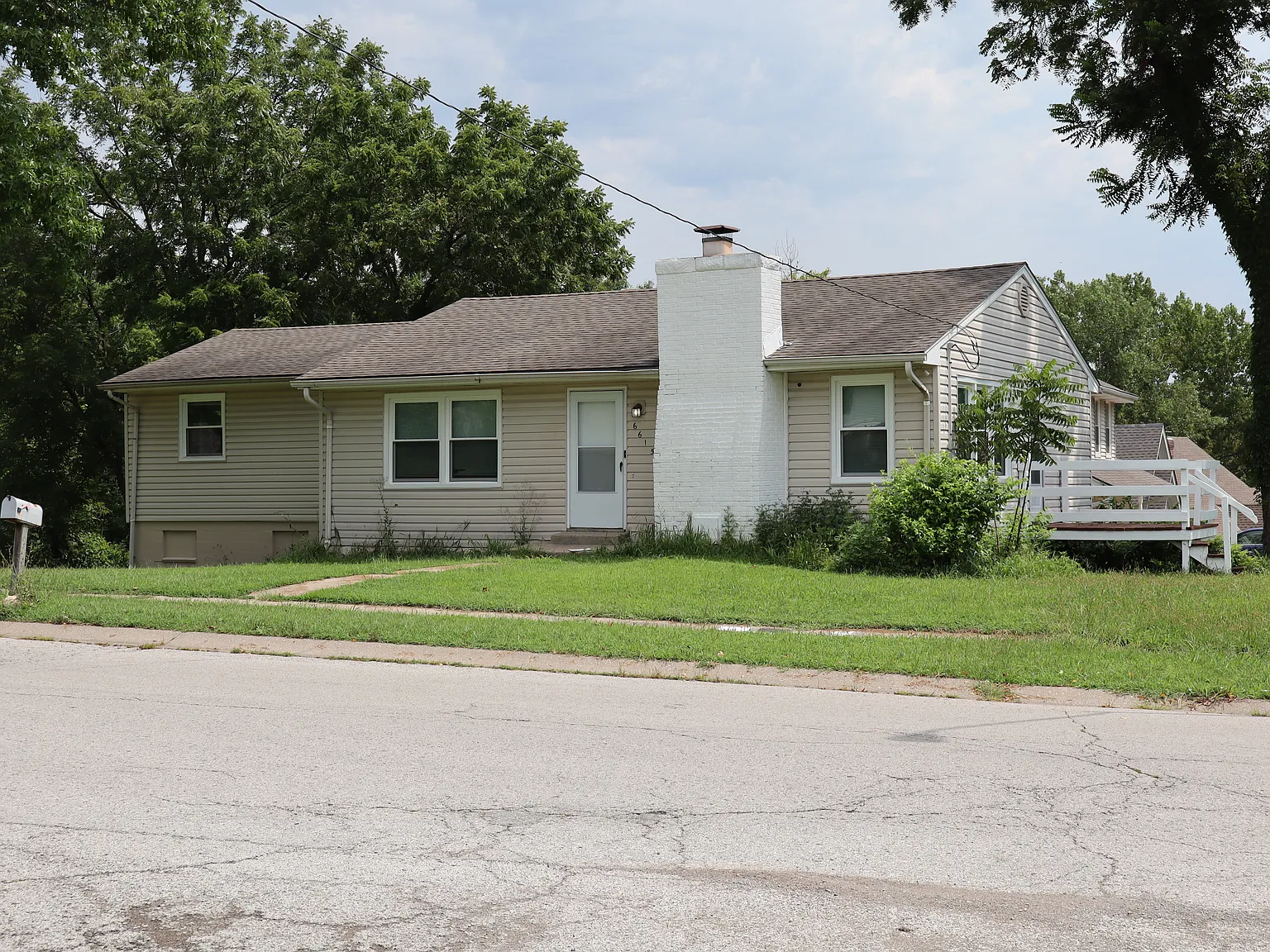 3 bed, 1480 sqft, $1,795 — Photo 1