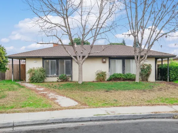 551 W Alamos Ave, Clovis, CA 93612