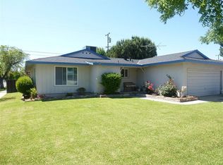 4653 N Angus St, Fresno, CA 93726