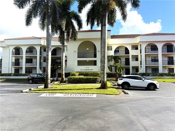 700 Valley Stream DR #303, NAPLES, FL 34113