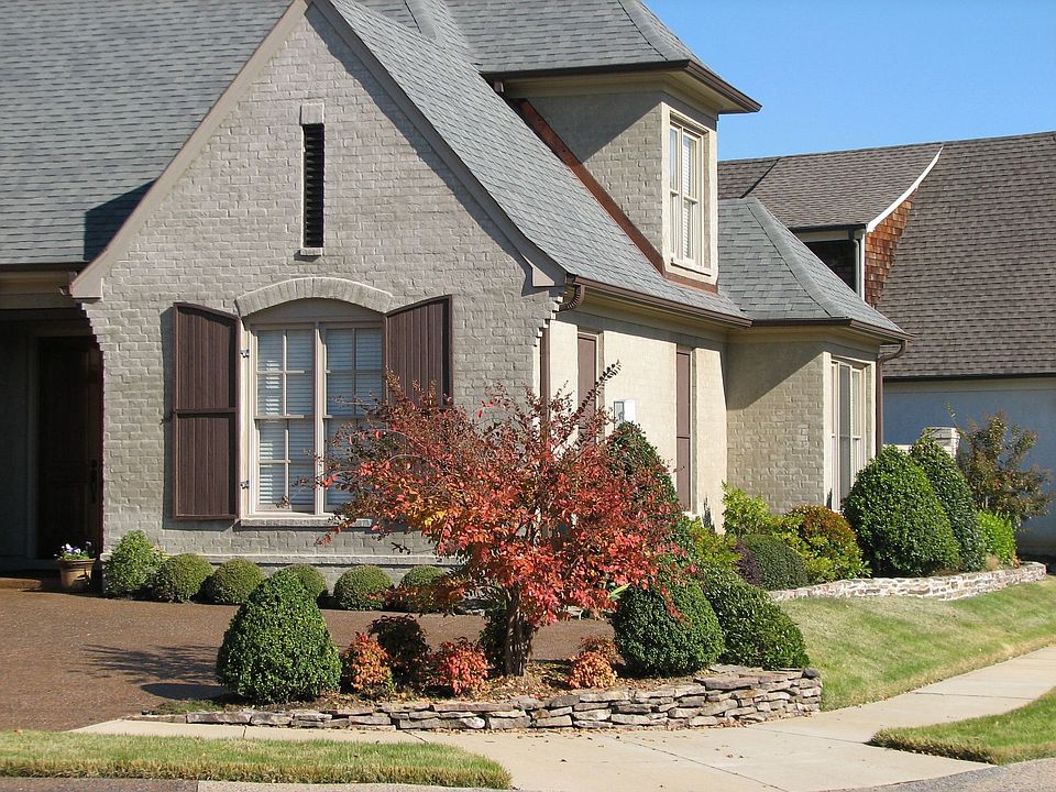 2nd image of 3628 W Taplow Way