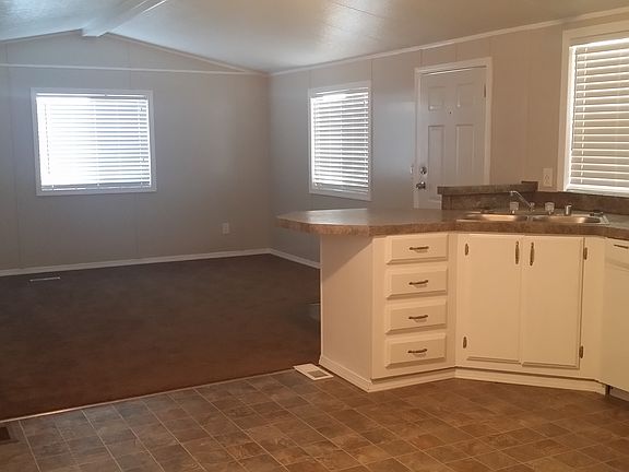 4th image of 46 Argon Ln