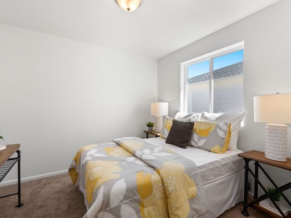 colorado-springs-colorado-447437127 picture