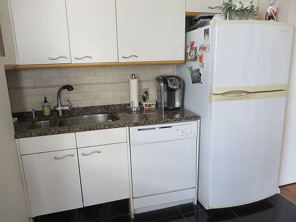 5th image of Cottage Pl