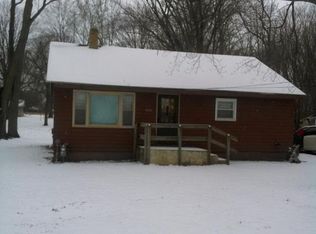 1636 Berrien Ave, Benton Harbor, MI 49022