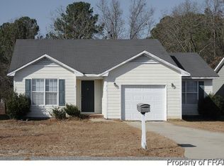 3328 Winesap Rd, Hope Mills, NC 28348