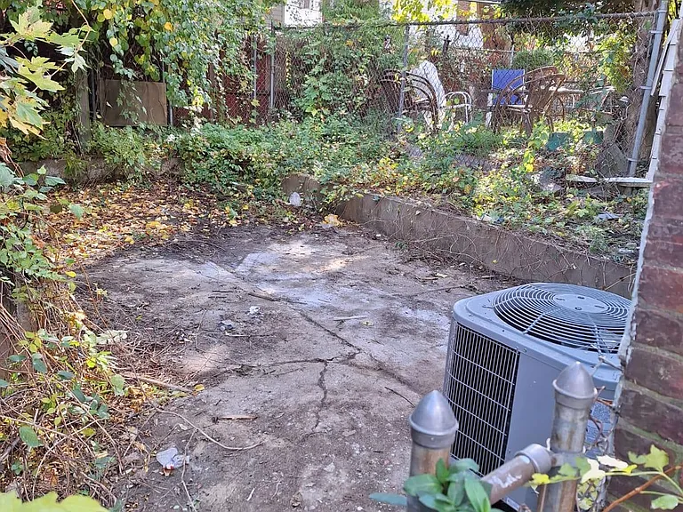 5911 N 13th St — Photo 23
