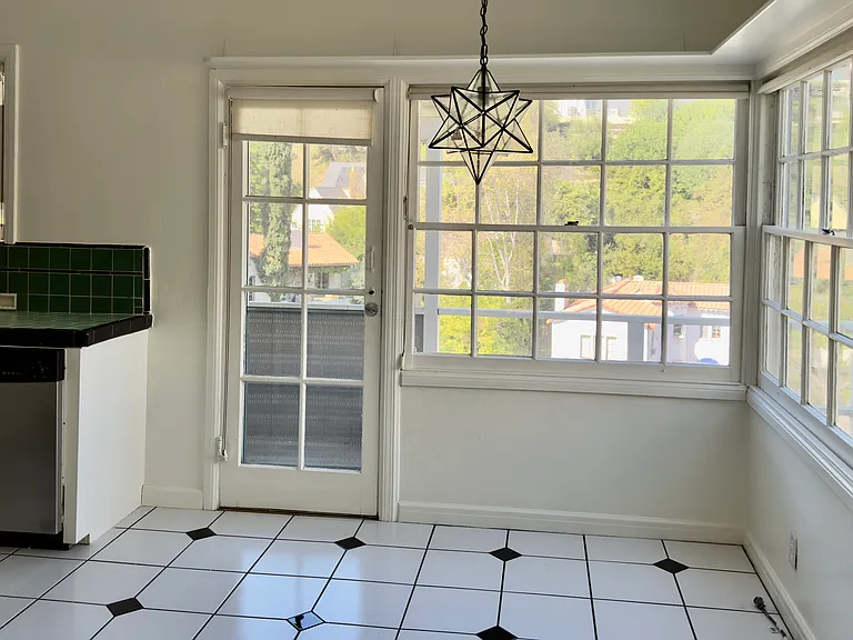 2068 Paramount Dr — Photo 8