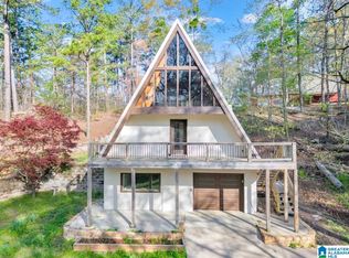 3304 Hilltop Rd SE, Bessemer, AL 35022