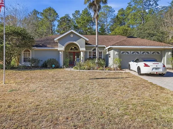 10 Statice Ct, Homosassa, FL 34446