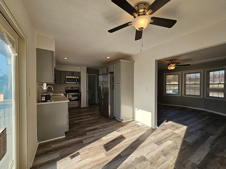 8244 Clare Rd — Photo 5