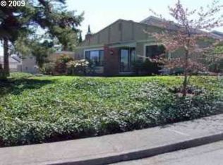 1597 Bonniebrae Dr, Lake Oswego, OR