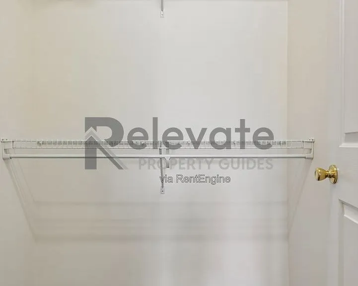 4321 Meredith Creek Dr — Photo 24