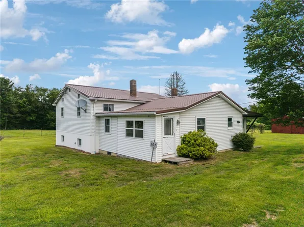107 Rock Way Ln, Blairsville, PA 15717
