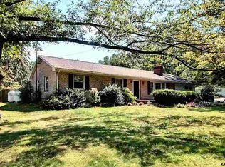 610 Beaver Creek Rd, Hanover, PA 17331