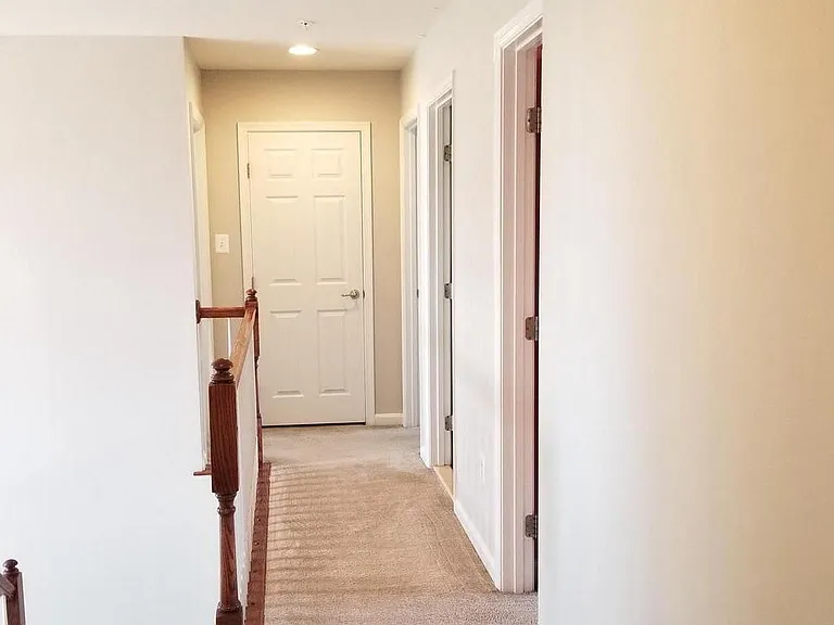 9107 Seward St — Photo 5