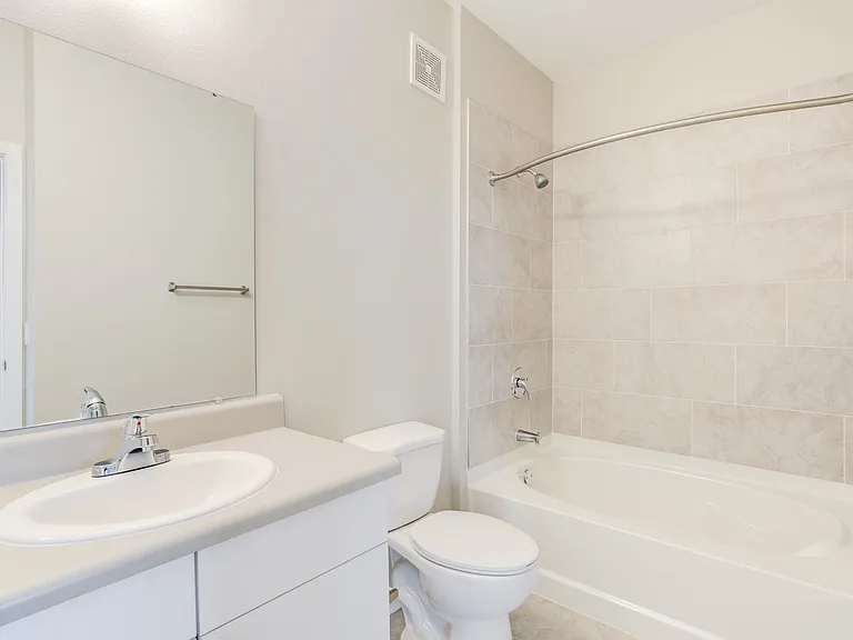 The Pointe at Siena Ridge 55+ Active Adult Apartment Homes — Photo 26