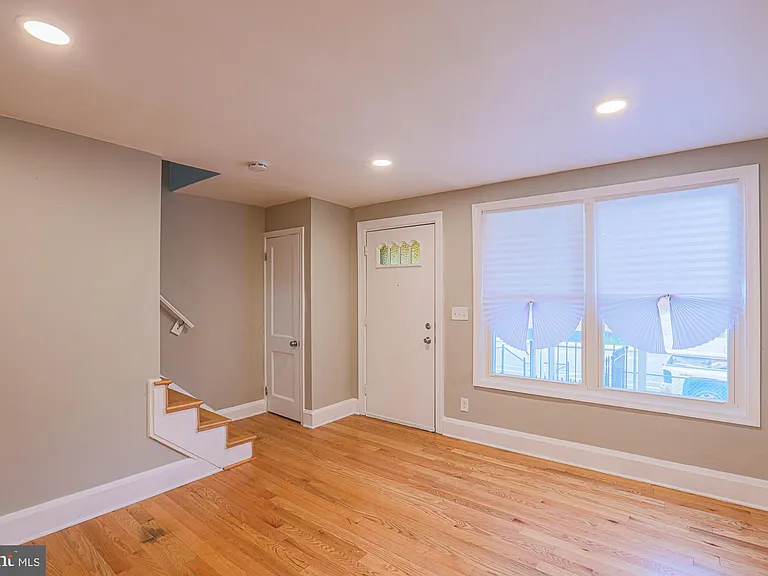 130 Reedbird Ave — Photo 10