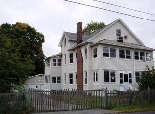 28 Thomas St, Chicopee, MA 01013