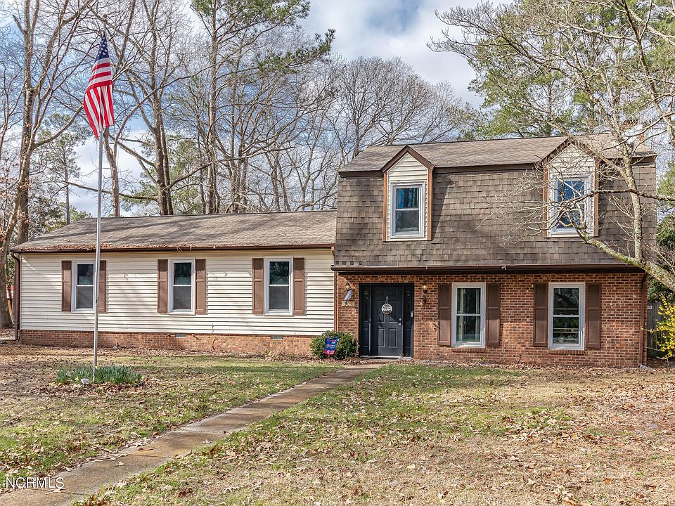 1st image of 301 Mimosa Park Drive