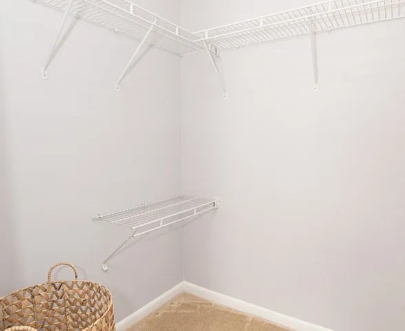 Crofton Village Apartments — Photo 16