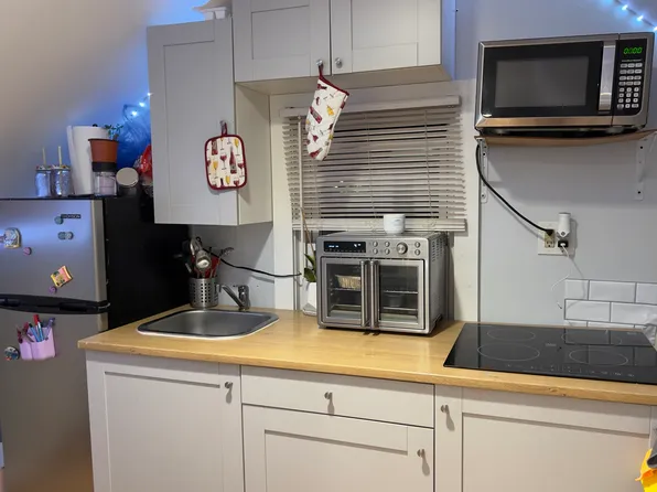 (undisclosed Address), Poughkeepsie, NY 12603