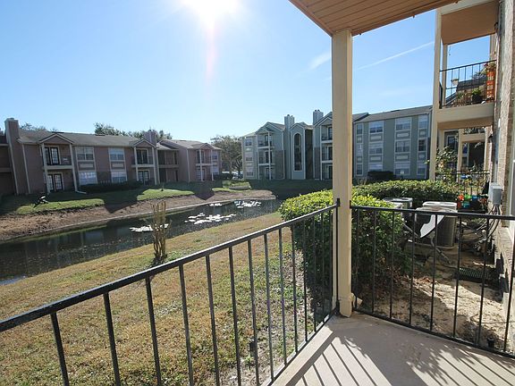 4th image of 2550 N Alafaya Trl #14900AE58