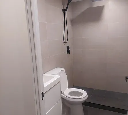 Bathroom, photo 4