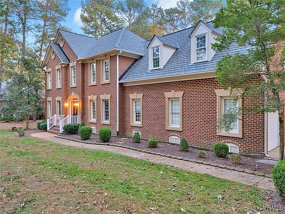 3rd image of 10823 Egret Ct