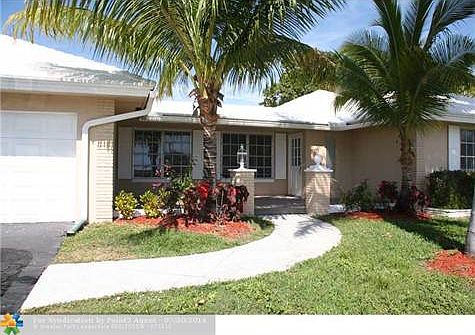 1st image of 6111 NE 19th Ave