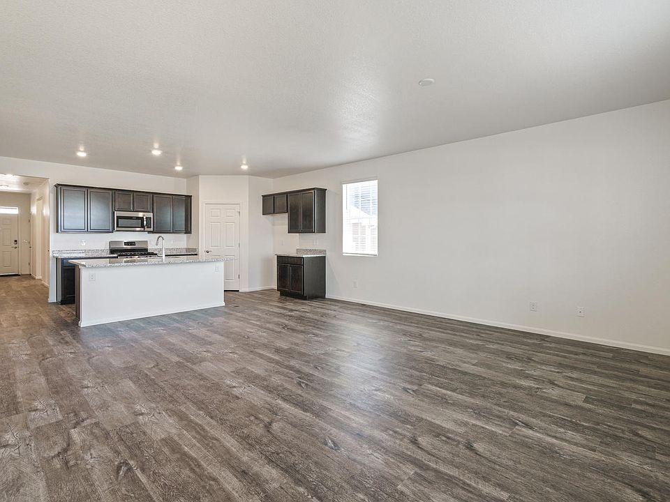 6793 Gateway Crossing St, Wellington, CO 80549 | Zillow
