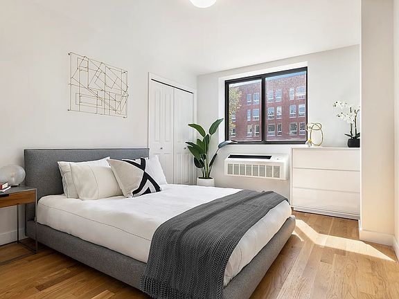 4th image of 23-16 31st Ave #4D