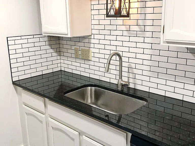 429 W Randle Mnr — Photo 10