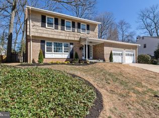 5915 Sherborn Ln, Springfield, VA 22152